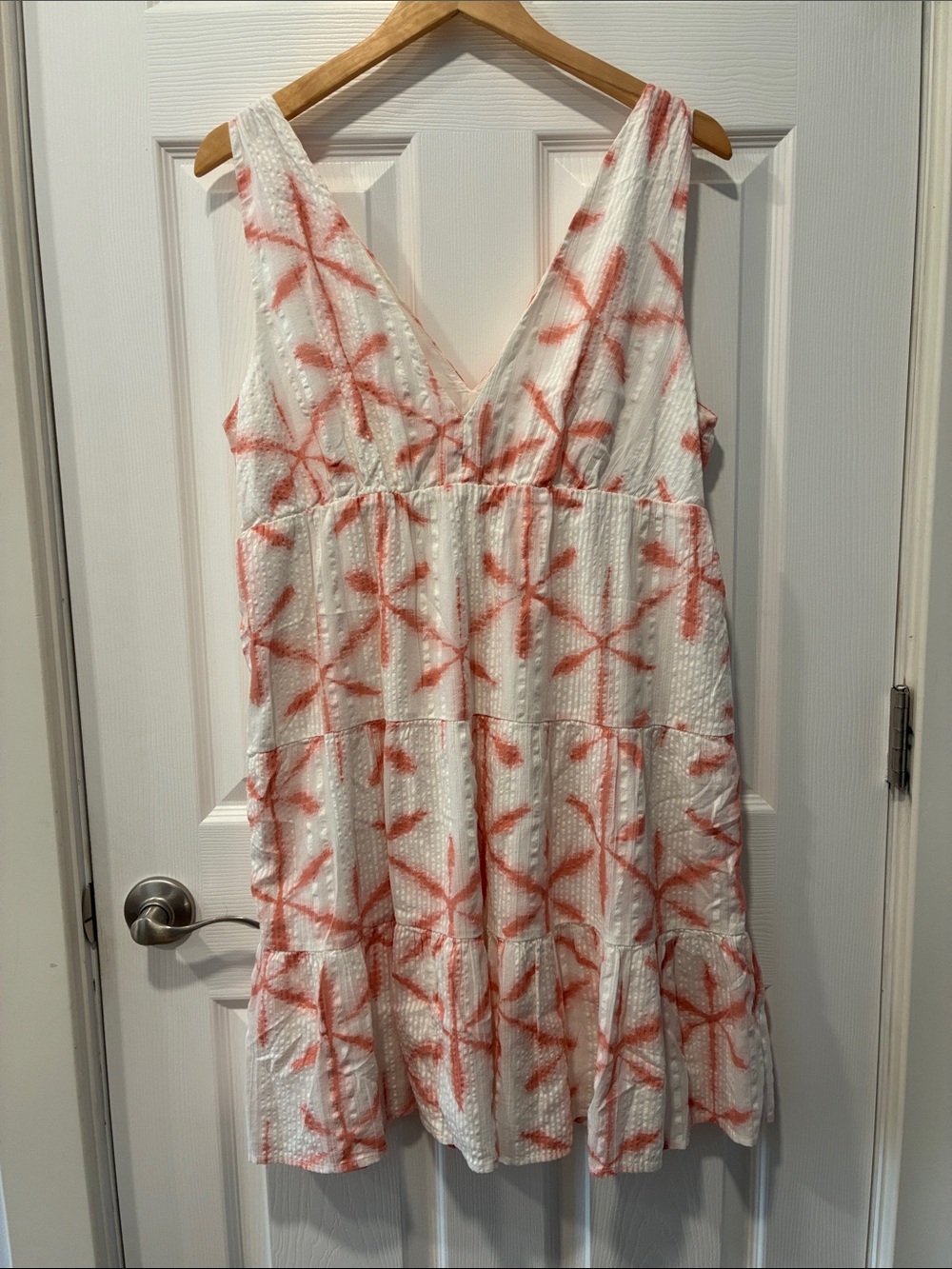 LOFT White Midi Dress with Coral Starburst Motif